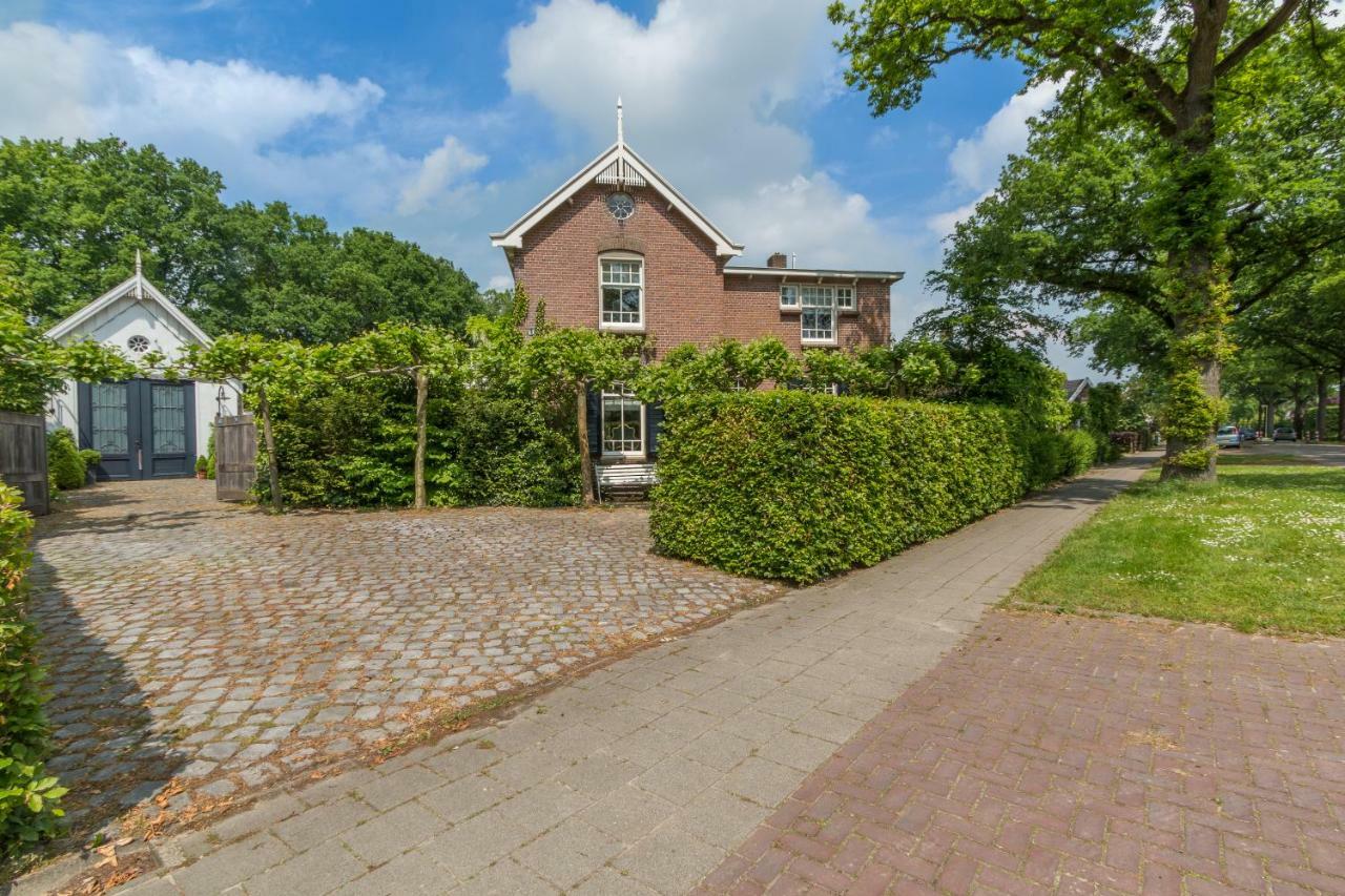 Bed and Breakfast Bij Janneke Sleeuwijk Exterior foto
